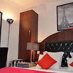 Regina Montmartre Hotel 3*