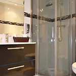 فندق ريجينا مونتمارتريه باريس