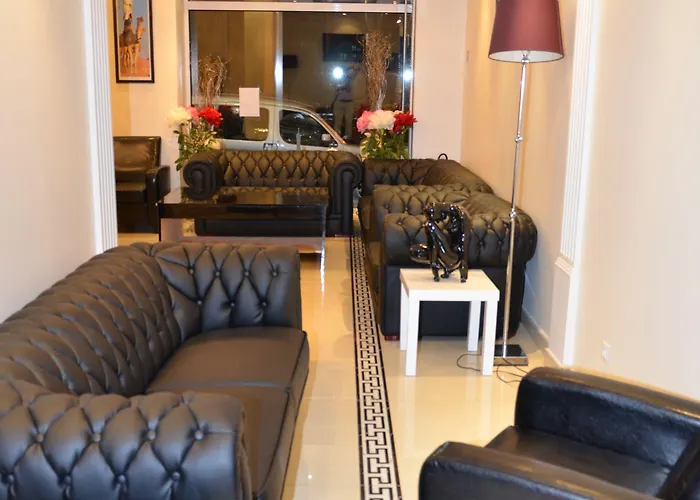 ホテル レジーナ モンマルトル パリ