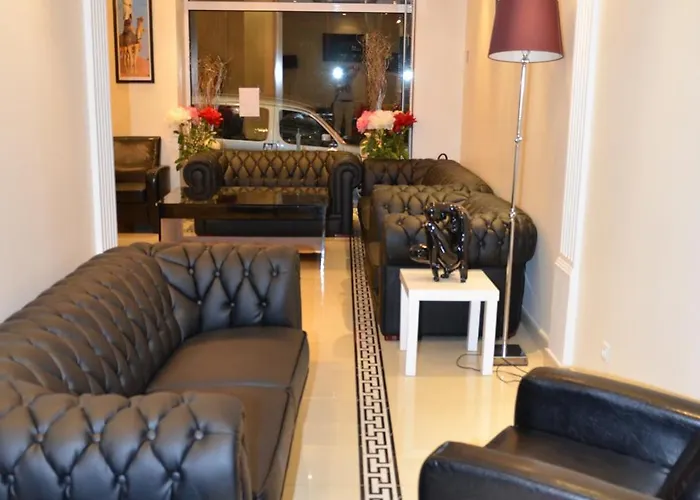 レジーナ モンマルトル パリ