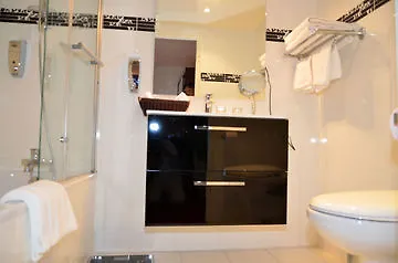 ホテル レジーナ モンマルトル