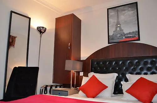 Regina Montmartre Szálloda 3*
